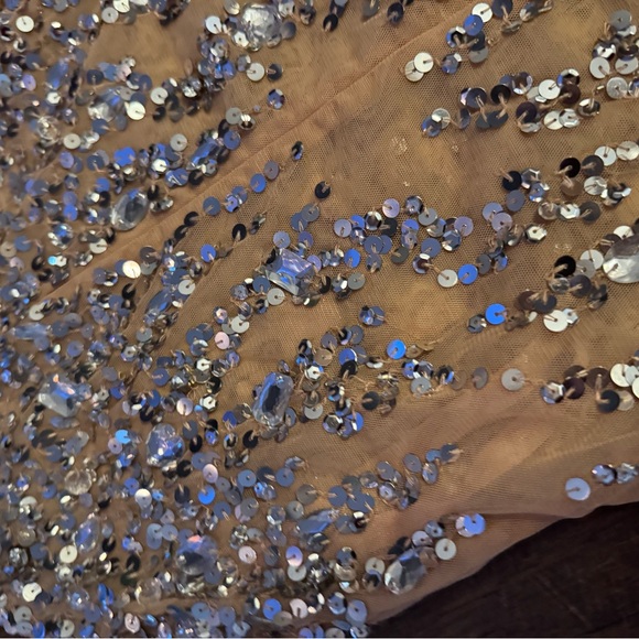 Mac DUGGAL | Beige One Shoulder Sheer Hand Beaded Mini Dress | 10977 | 4 - Picture 6 of 10